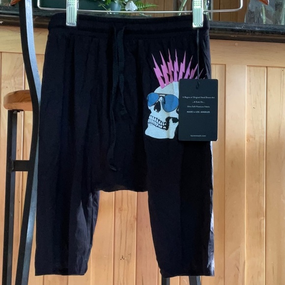 NWT! Lauren Moshi Kids Black Skull Drop Crotch Shorts. Rayon/Spandex Blend. 8 - Picture 1 of 11